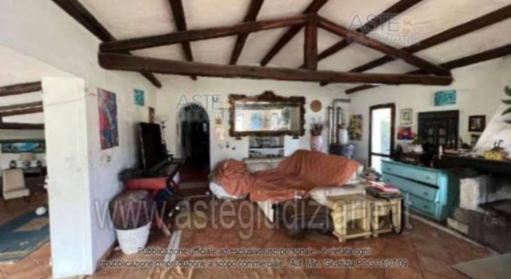 Interno non residenziale Interno non residenziale