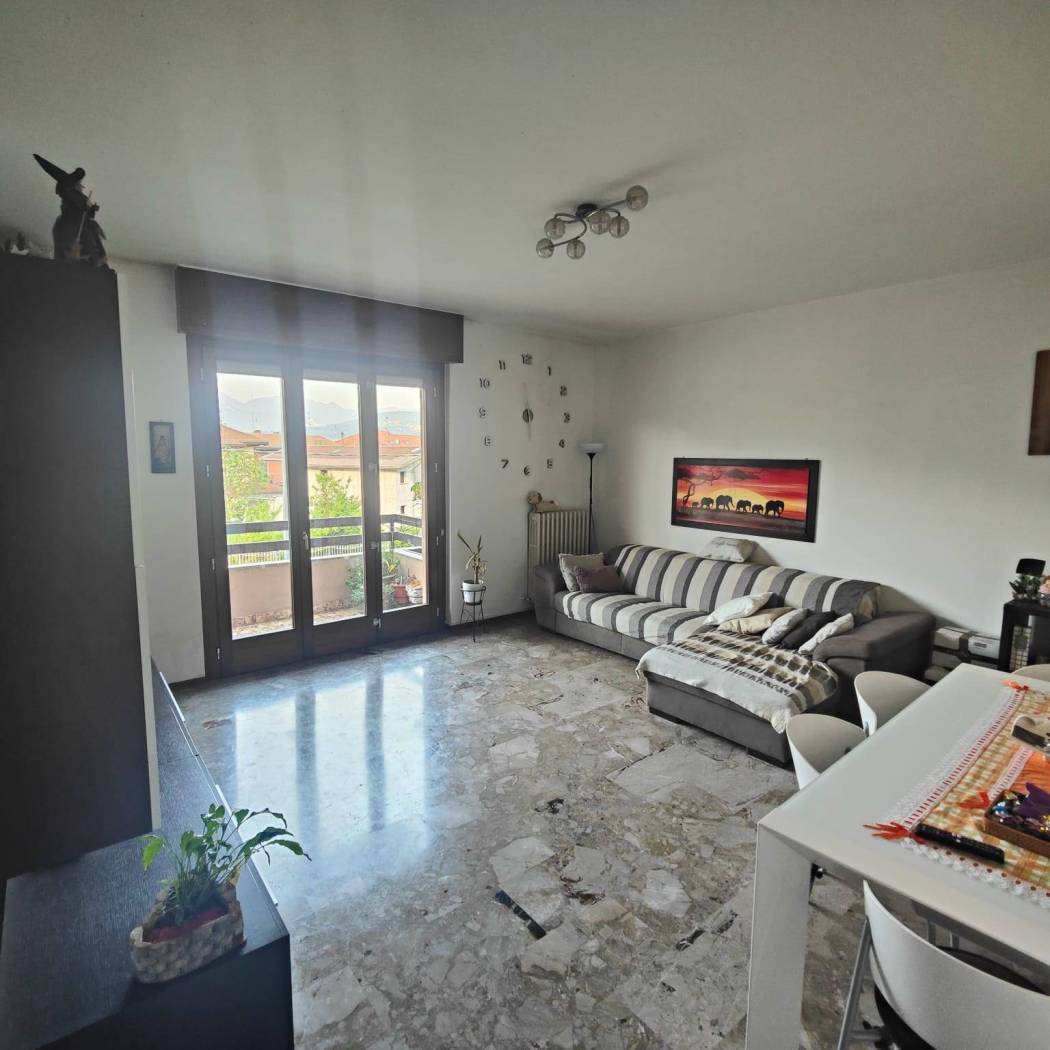 Salone