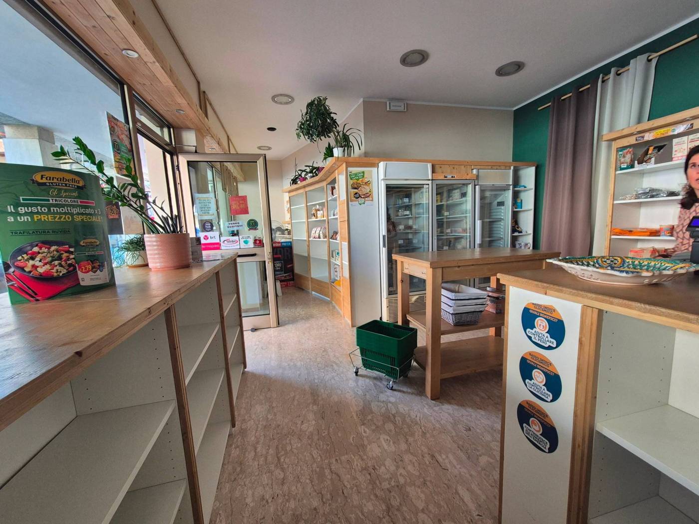 Interno non residenziale Interno non residenziale