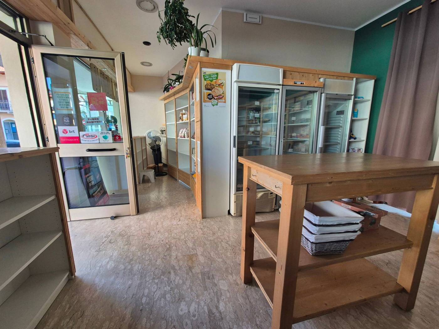 Interno non residenziale Interno non residenziale