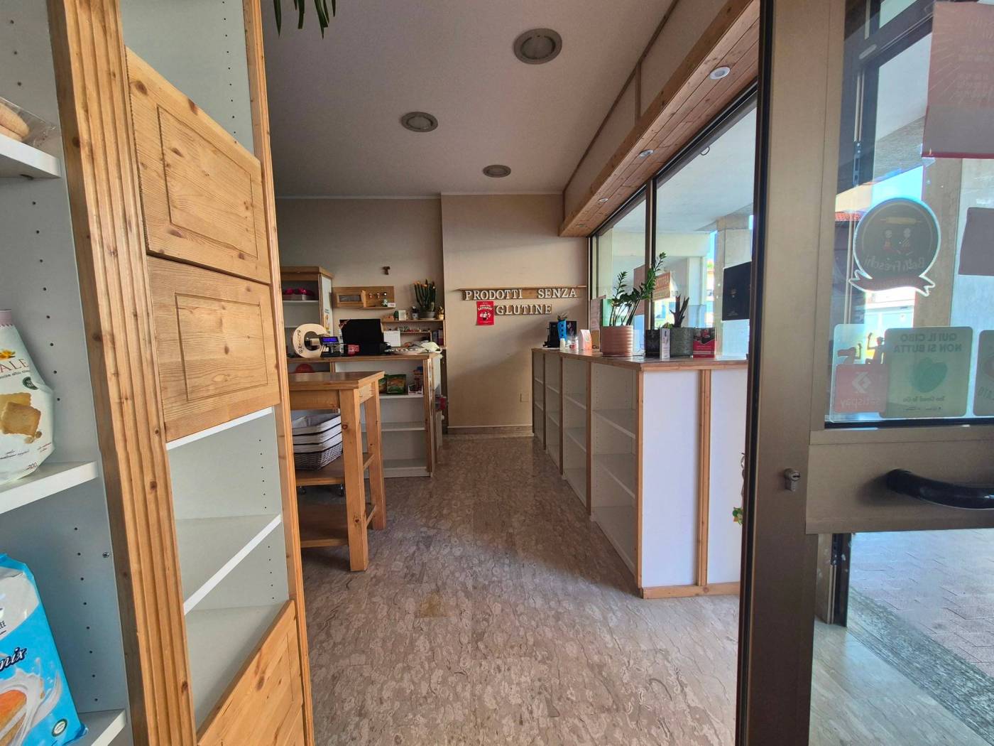 Interno non residenziale Interno non residenziale