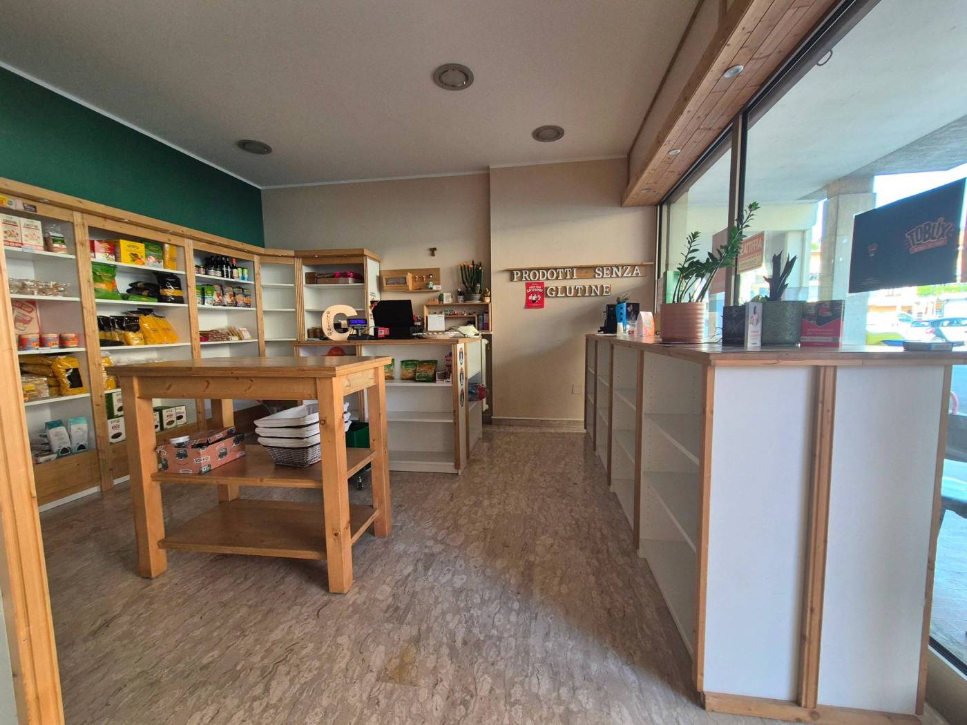 Interno non residenziale Interno non residenziale