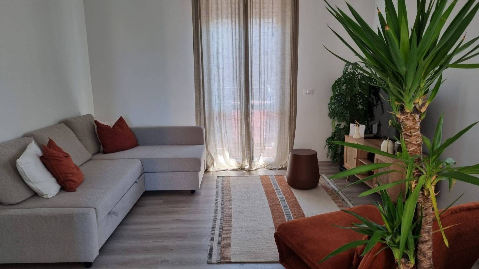 Salone