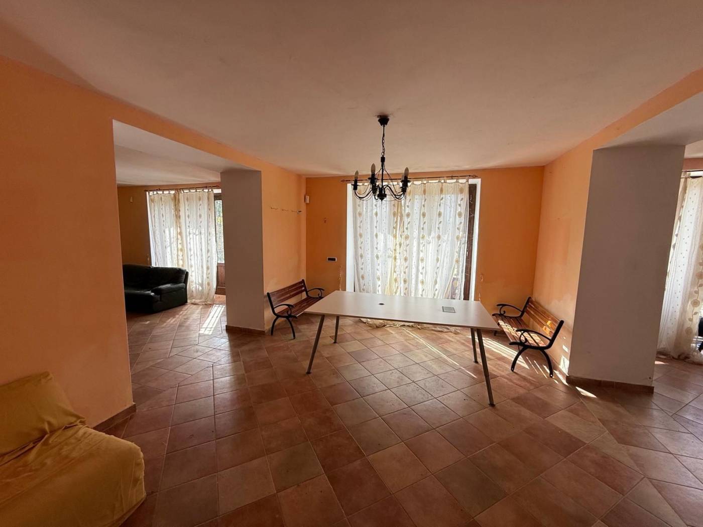 Salone