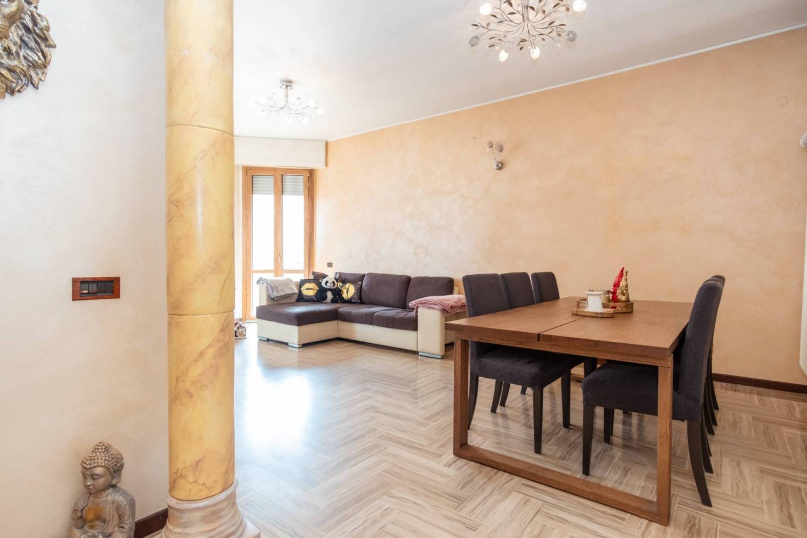 Salone