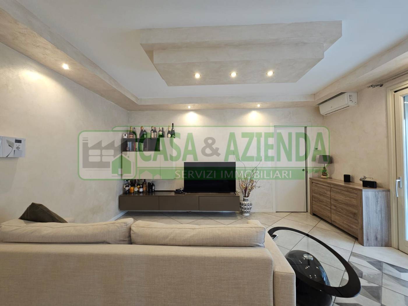 Salone