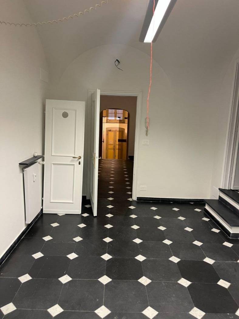 Stanza non arredata Stanza non arredata