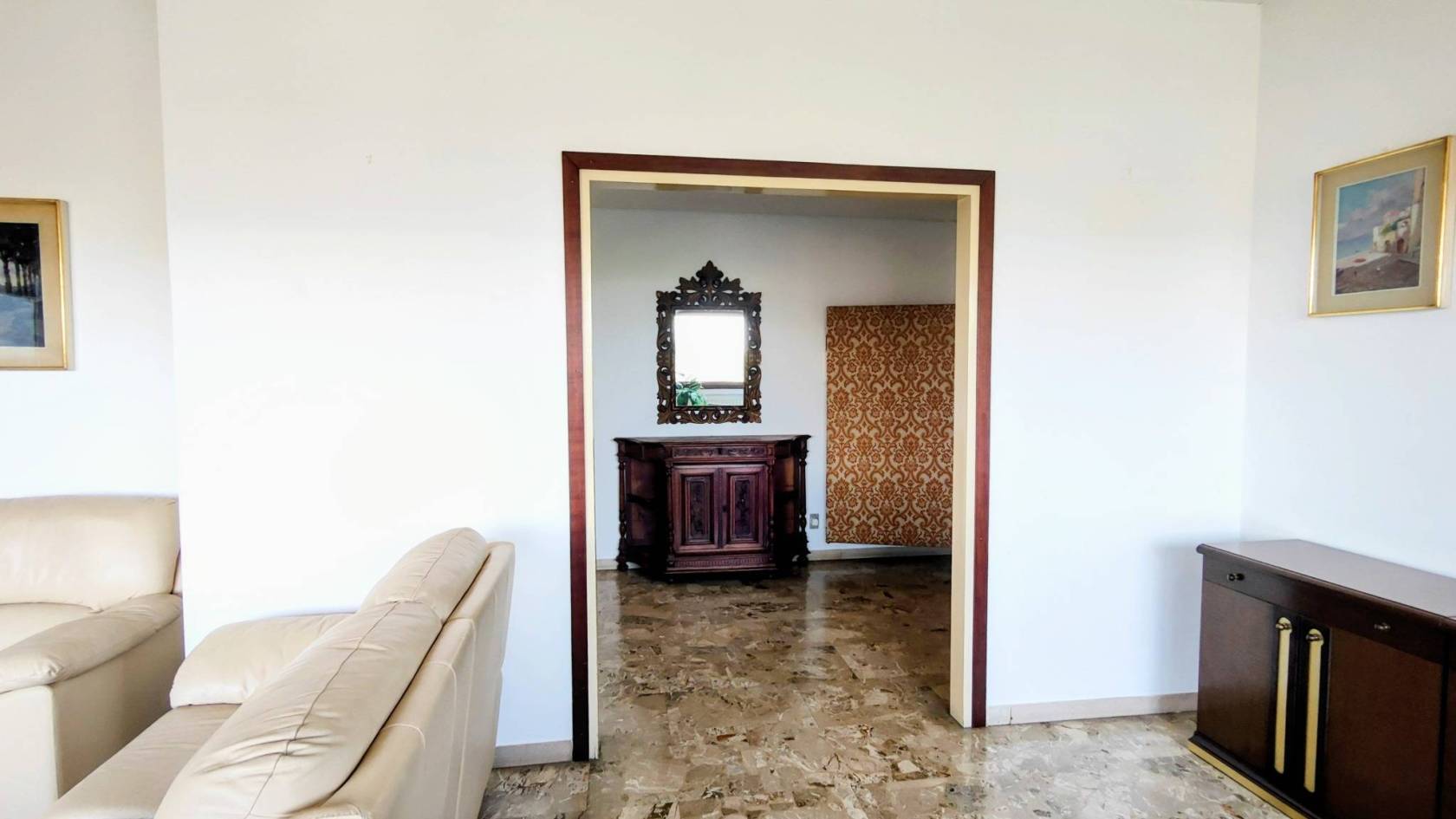 Salone