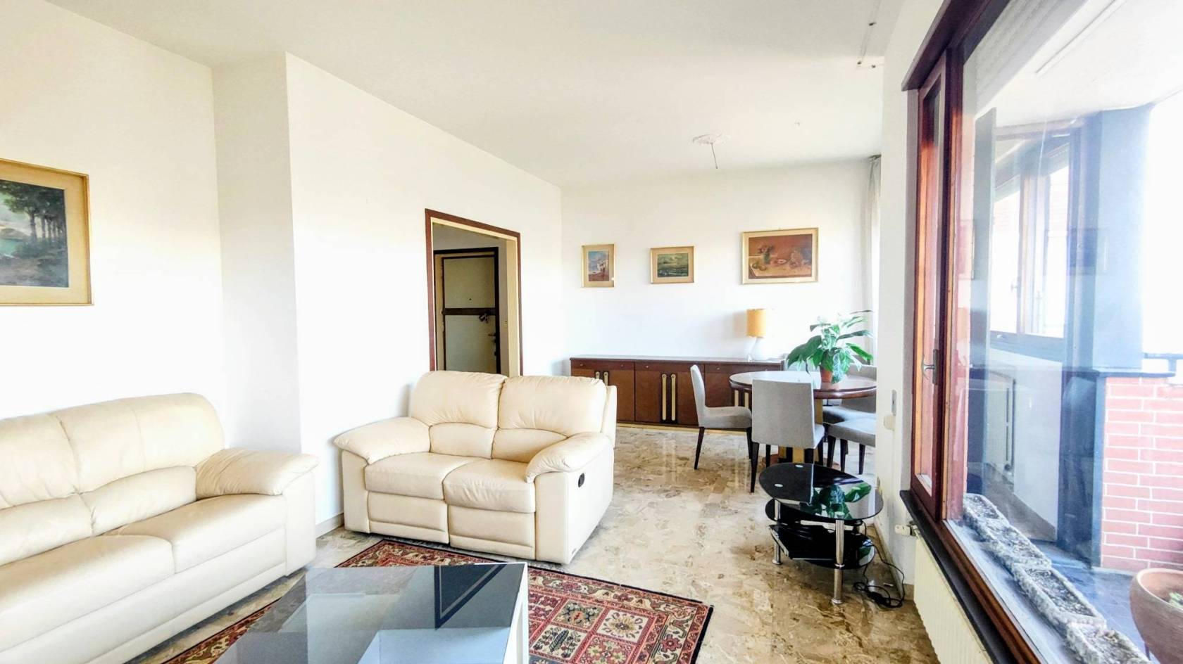Salone
