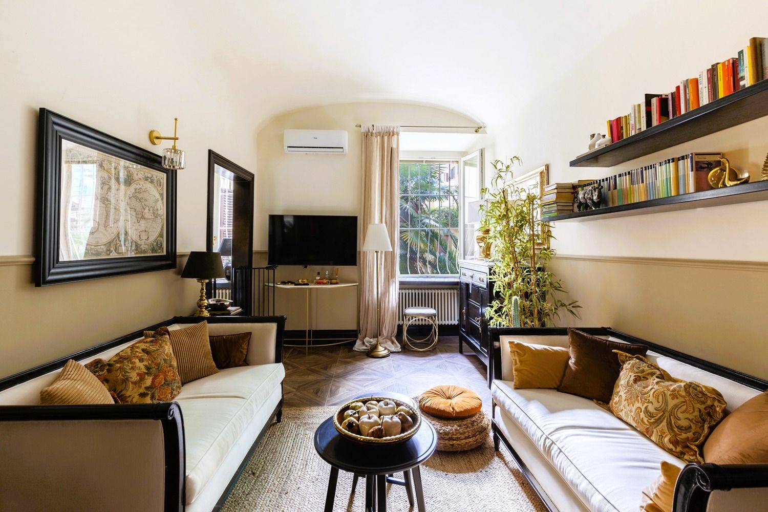 Salone