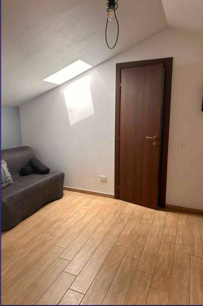 Disimpegno Disimpegno