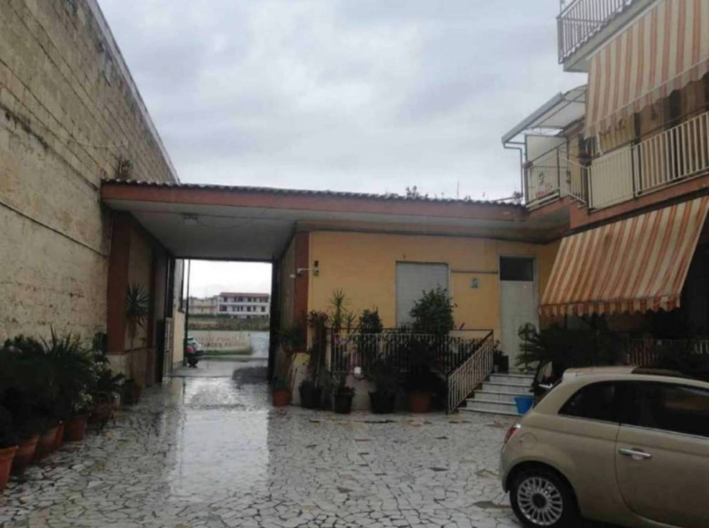 Cortile interno Cortile interno