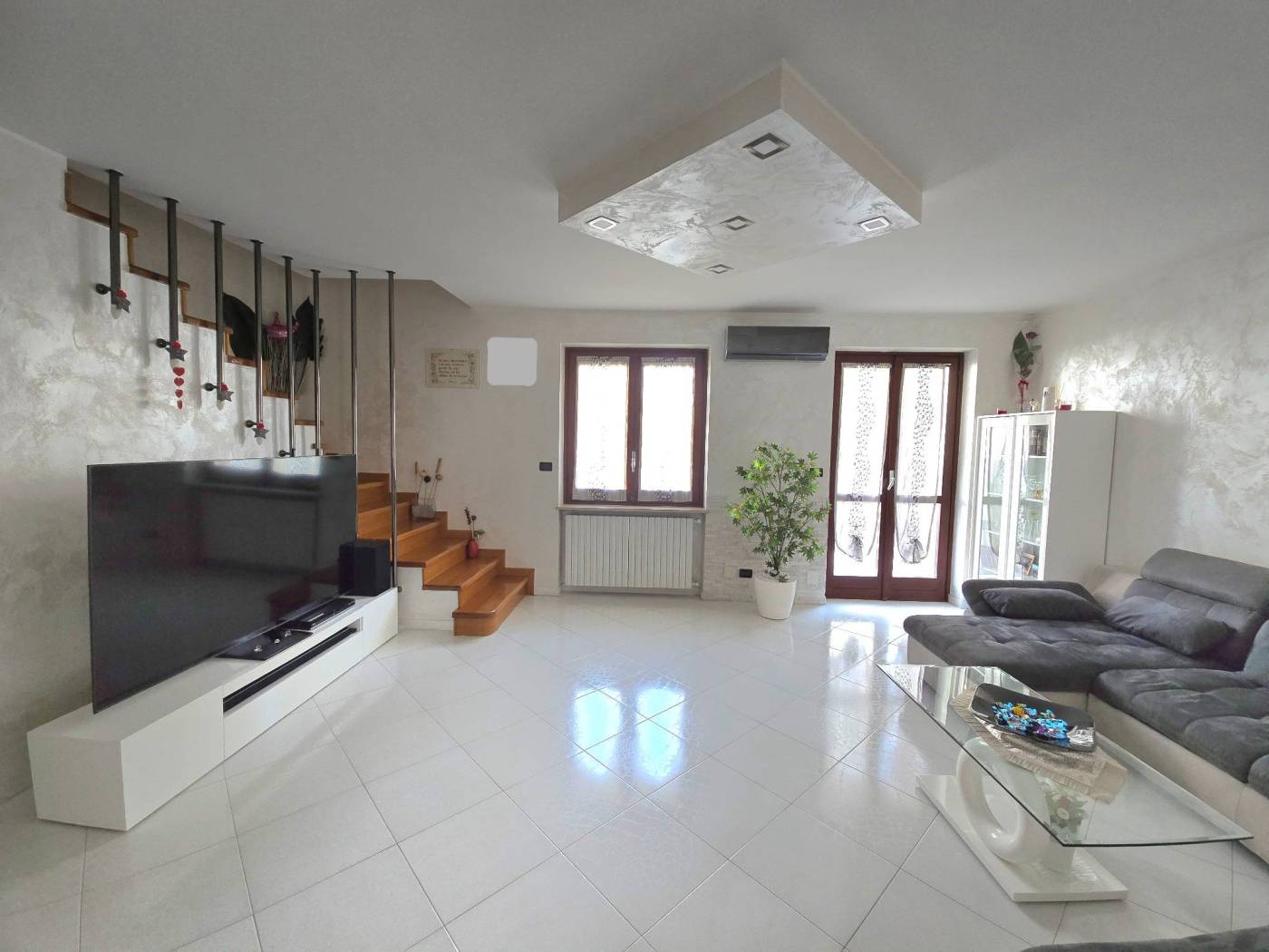 Salone Salone