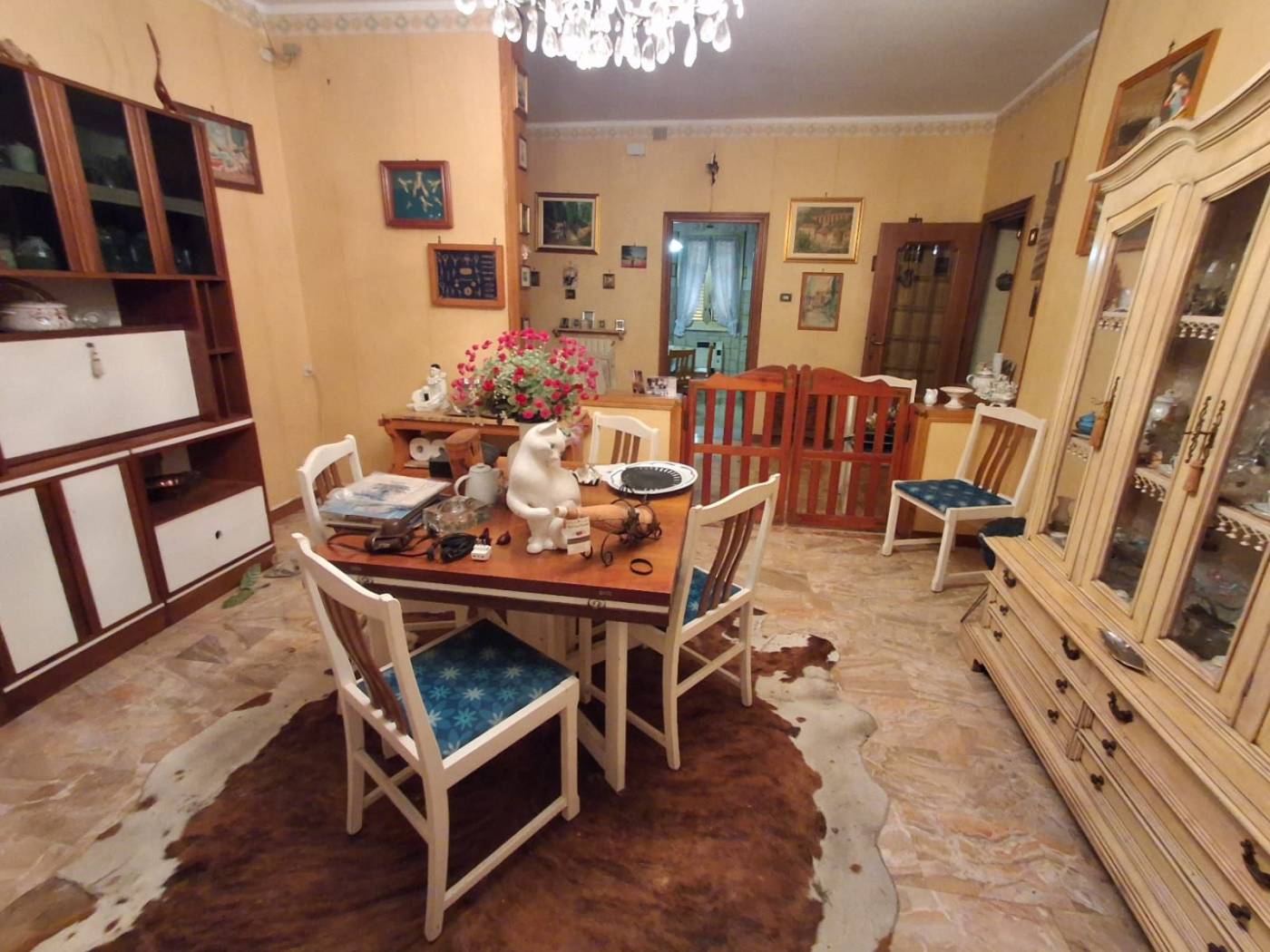 Salone
