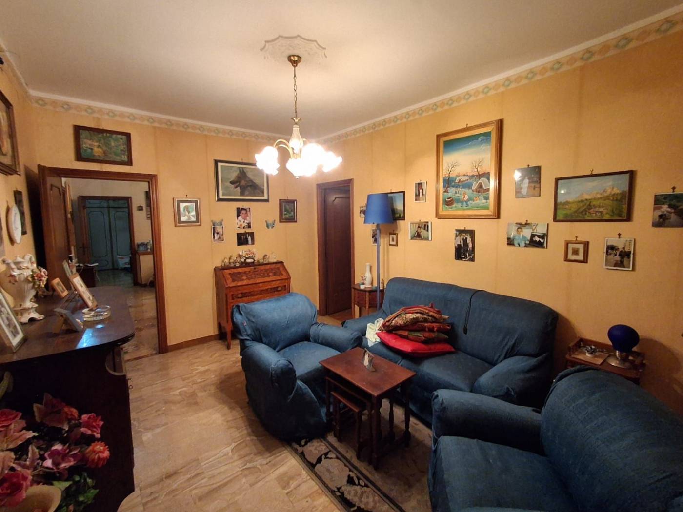 Salone