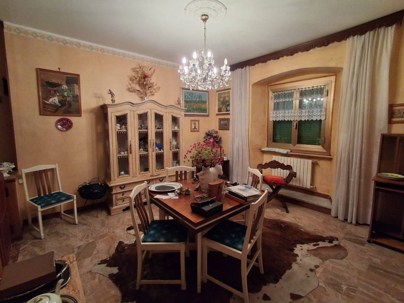 Salone