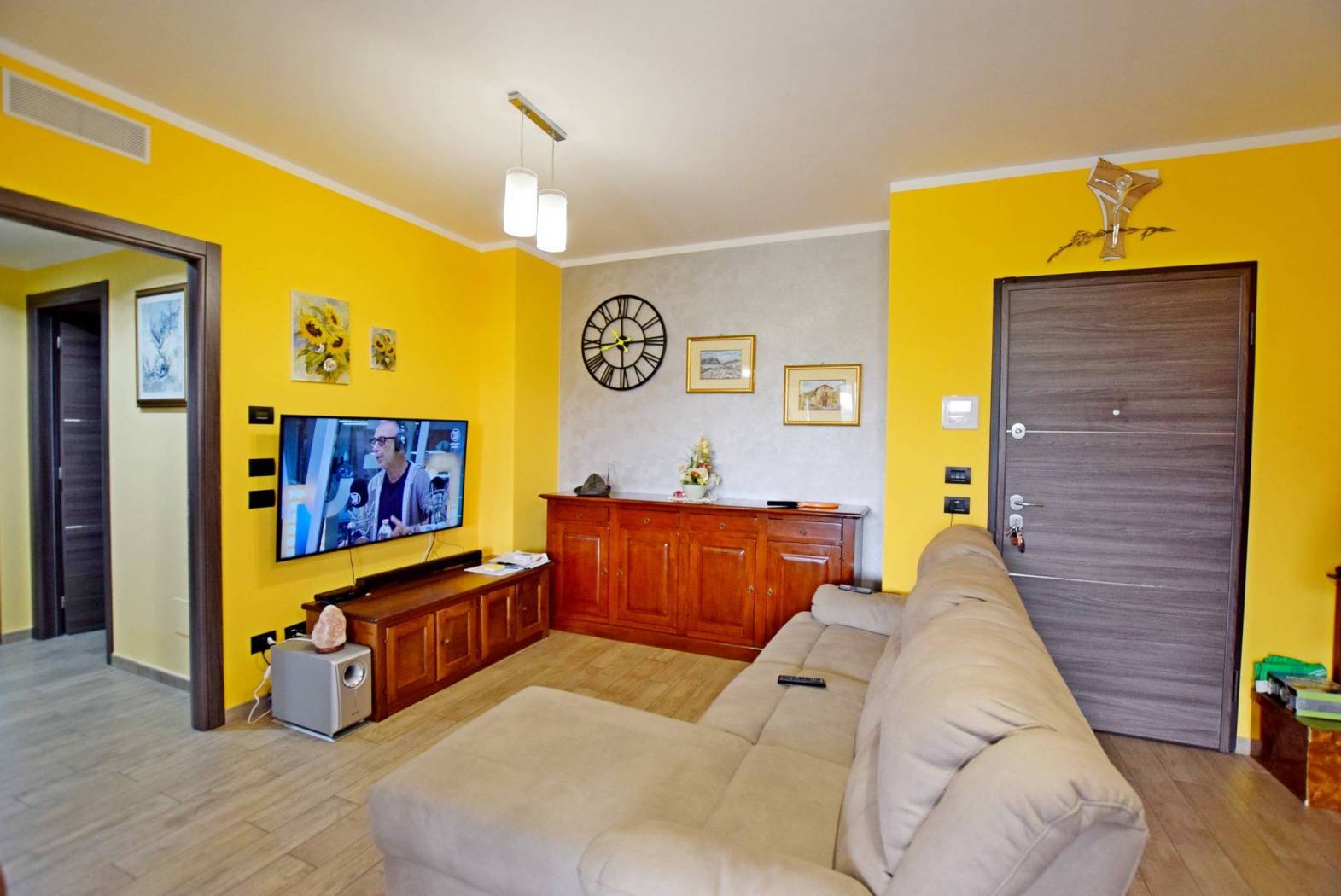 Salone