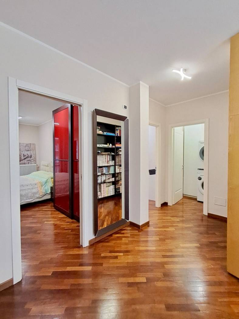 Disimpegno Disimpegno