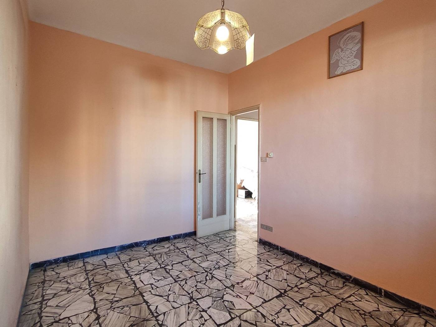 Stanza non arredata Stanza non arredata