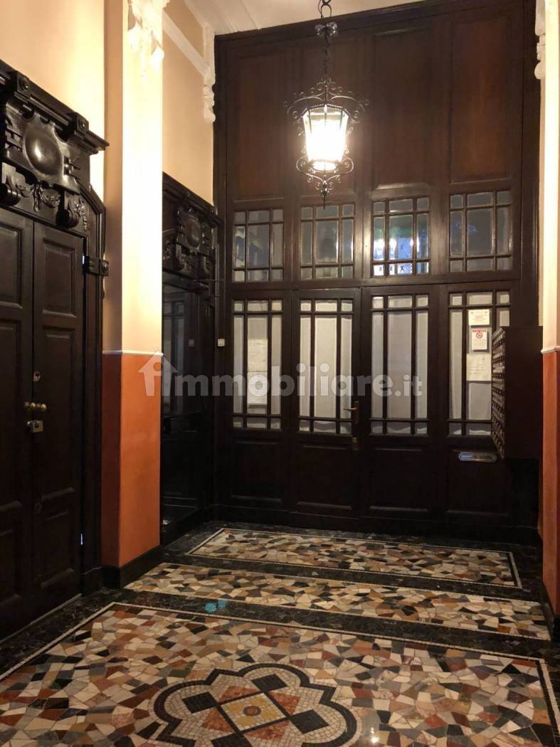 Interno palazzo Interno palazzo