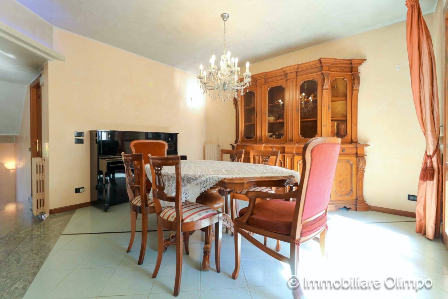 Salone