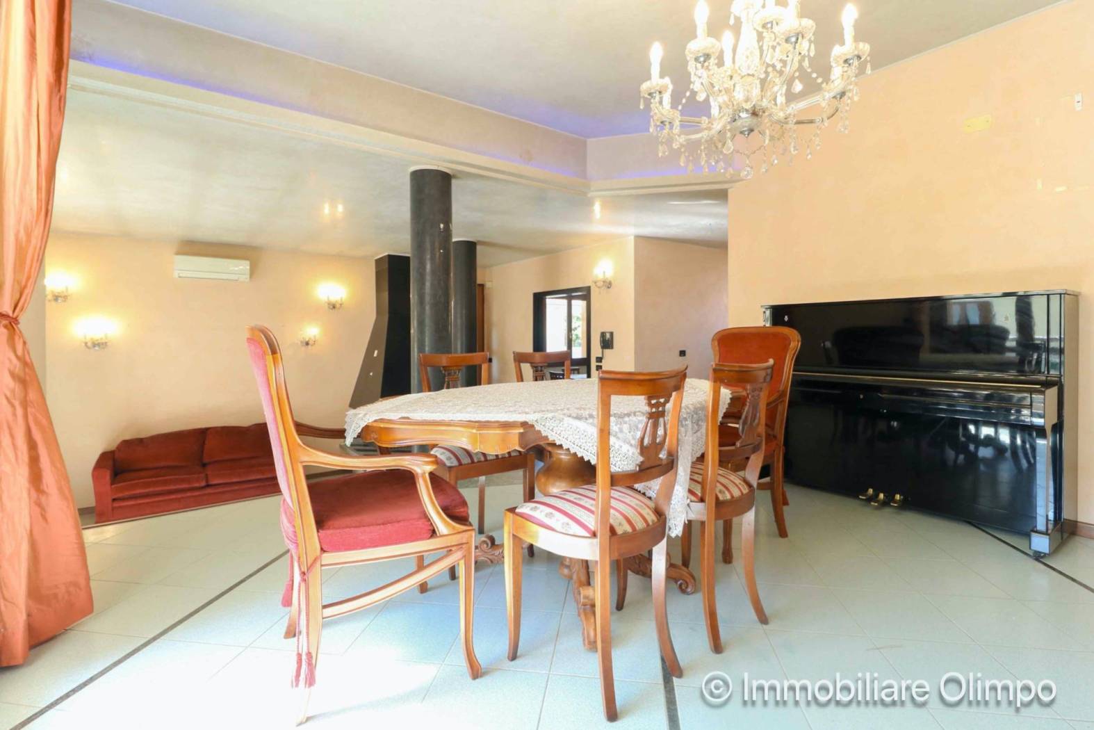 Salone