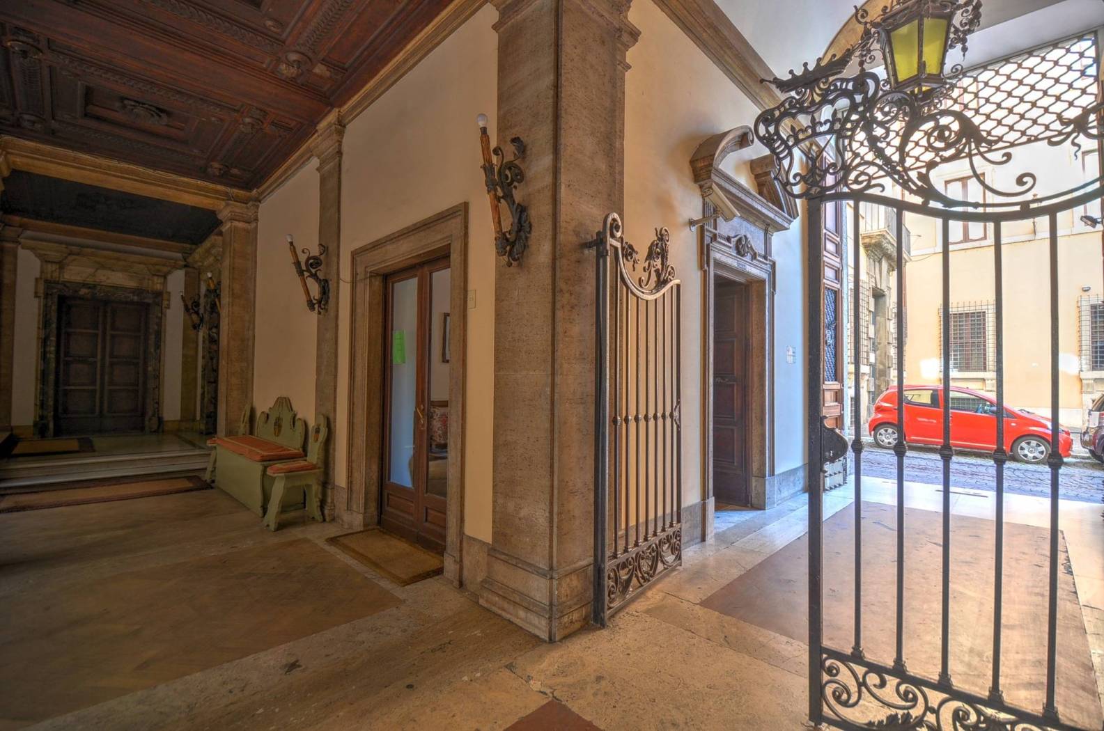 Interno palazzo