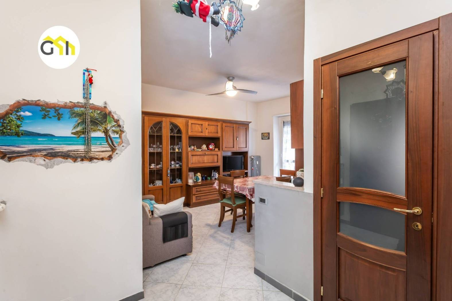 Piazza Respighi - via Casella 56 Nel cuore di un quartiere ricco di attività commerciali, precisamente in via Casella 56, l'agenzia Gagliardi 