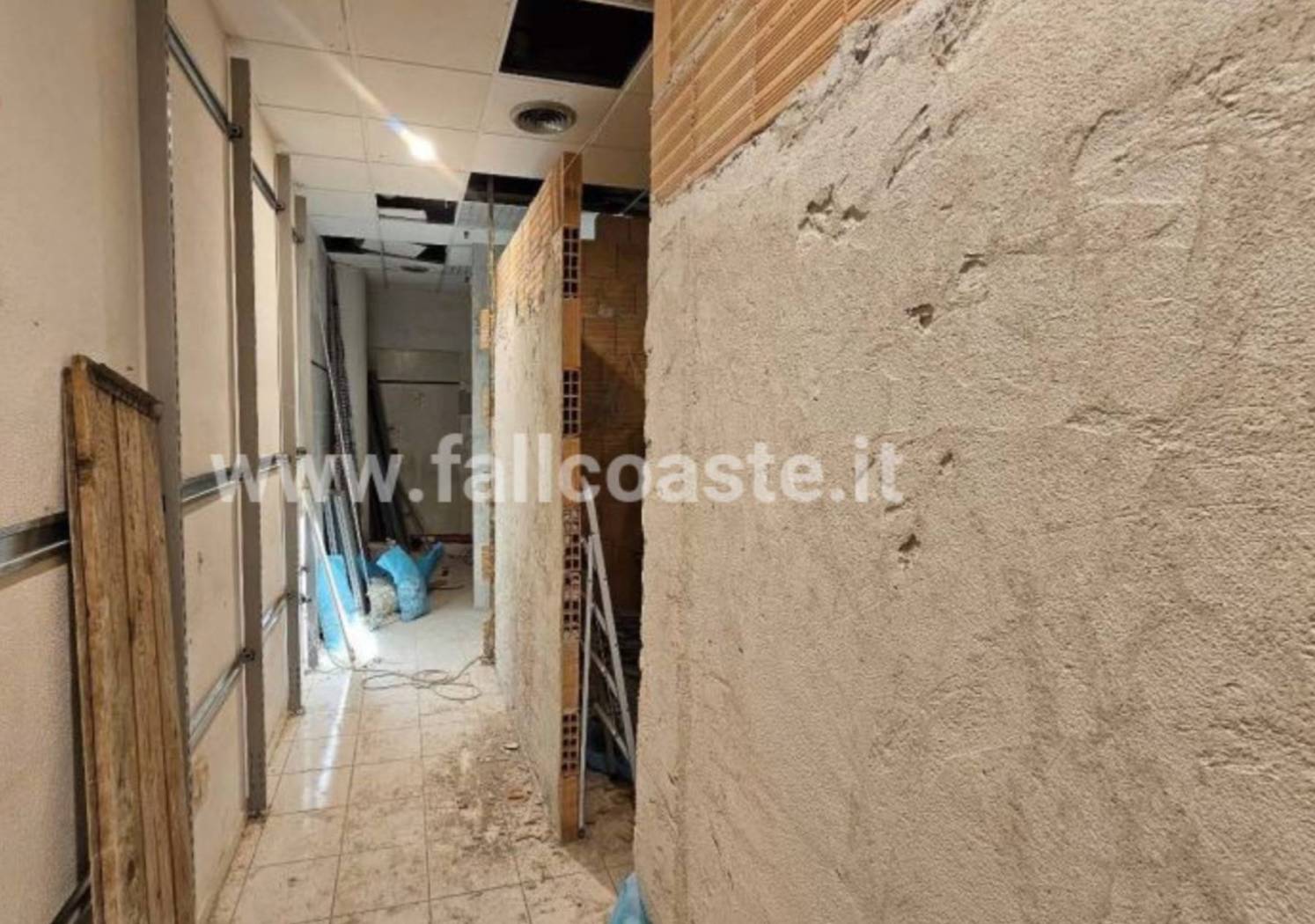 Interno non residenziale Interno non residenziale