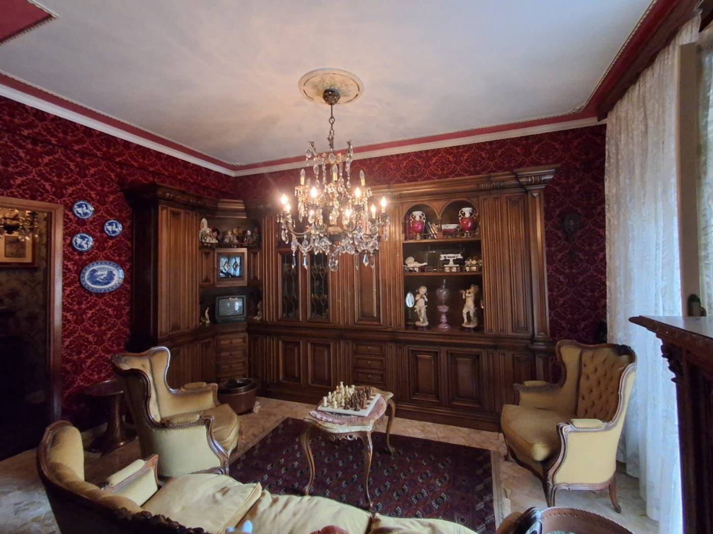 Salone