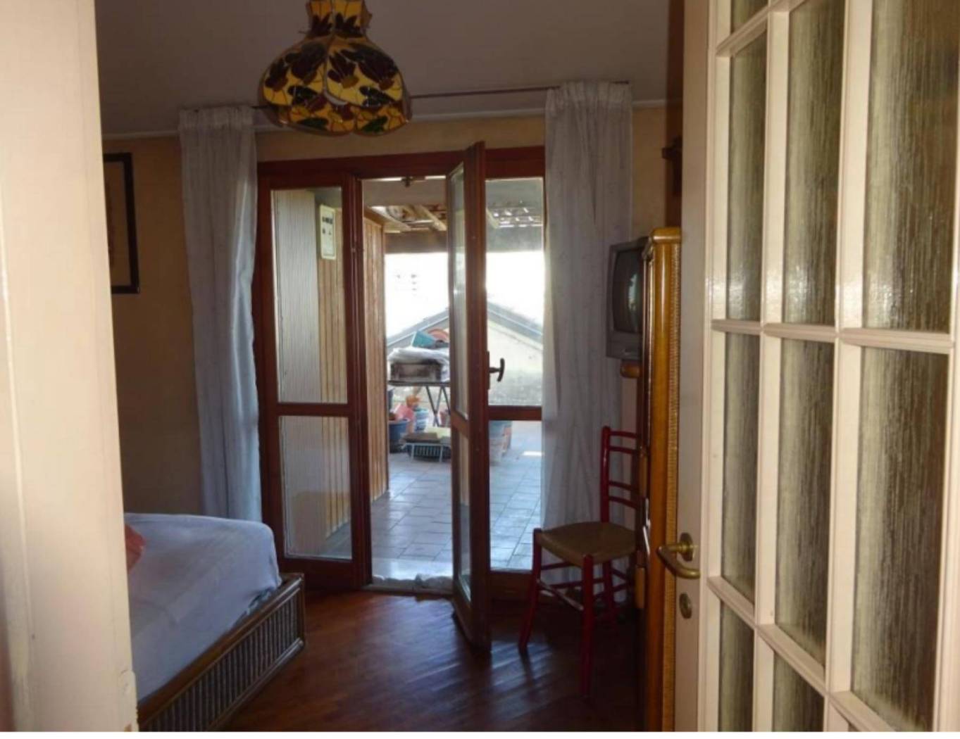 Disimpegno Disimpegno