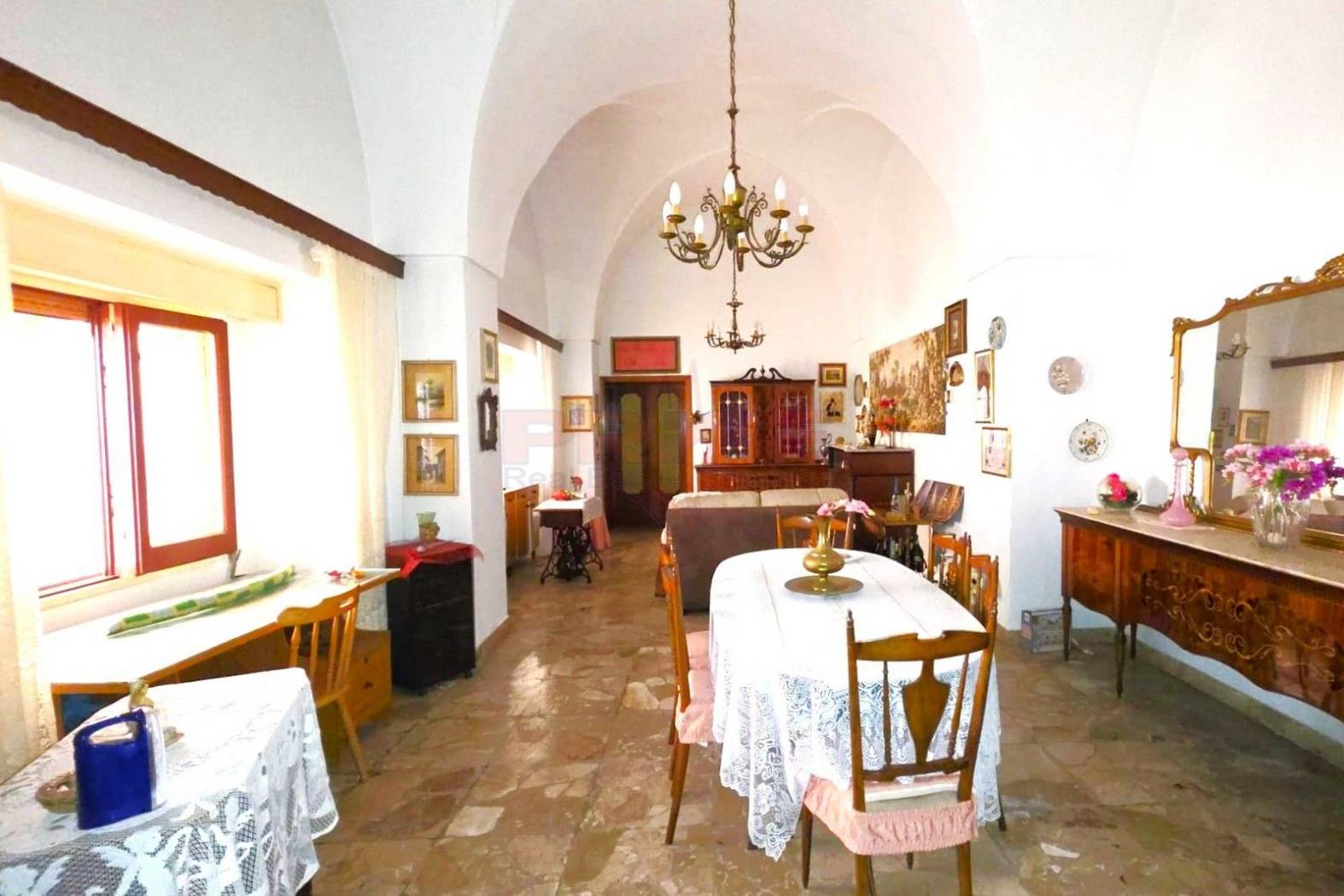 Salone Salone