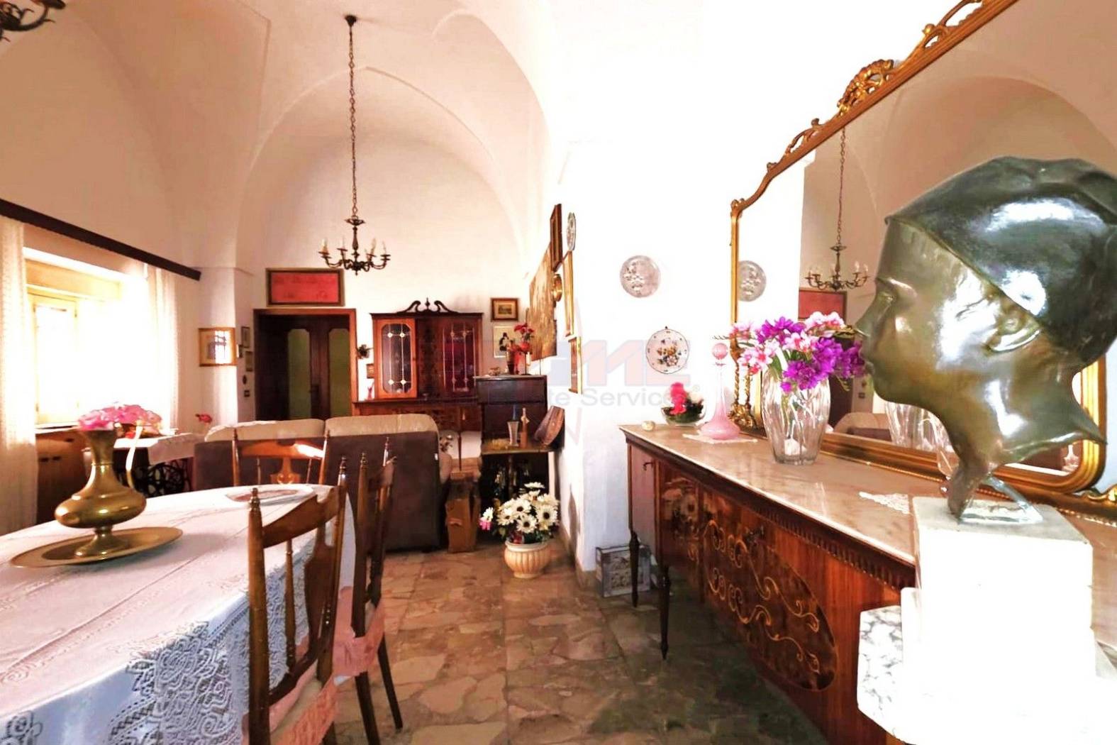 Salone Salone