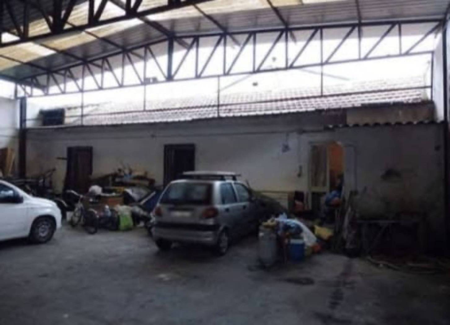 Interno non residenziale Interno non residenziale