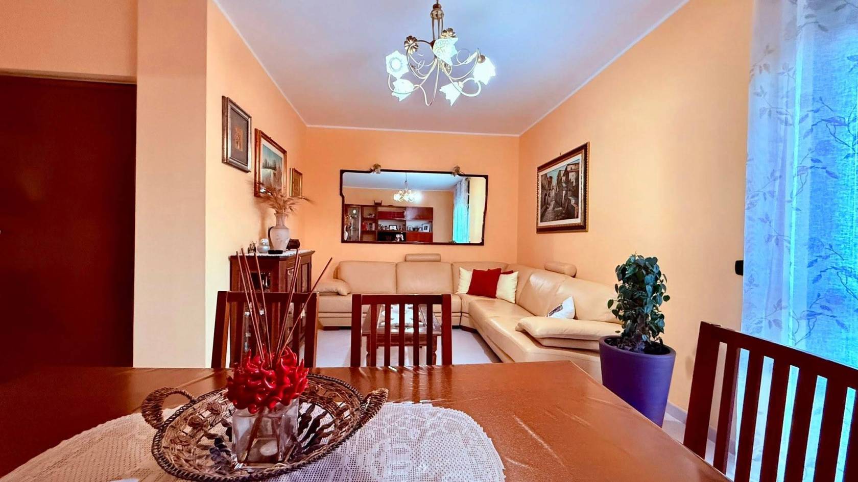 Salone