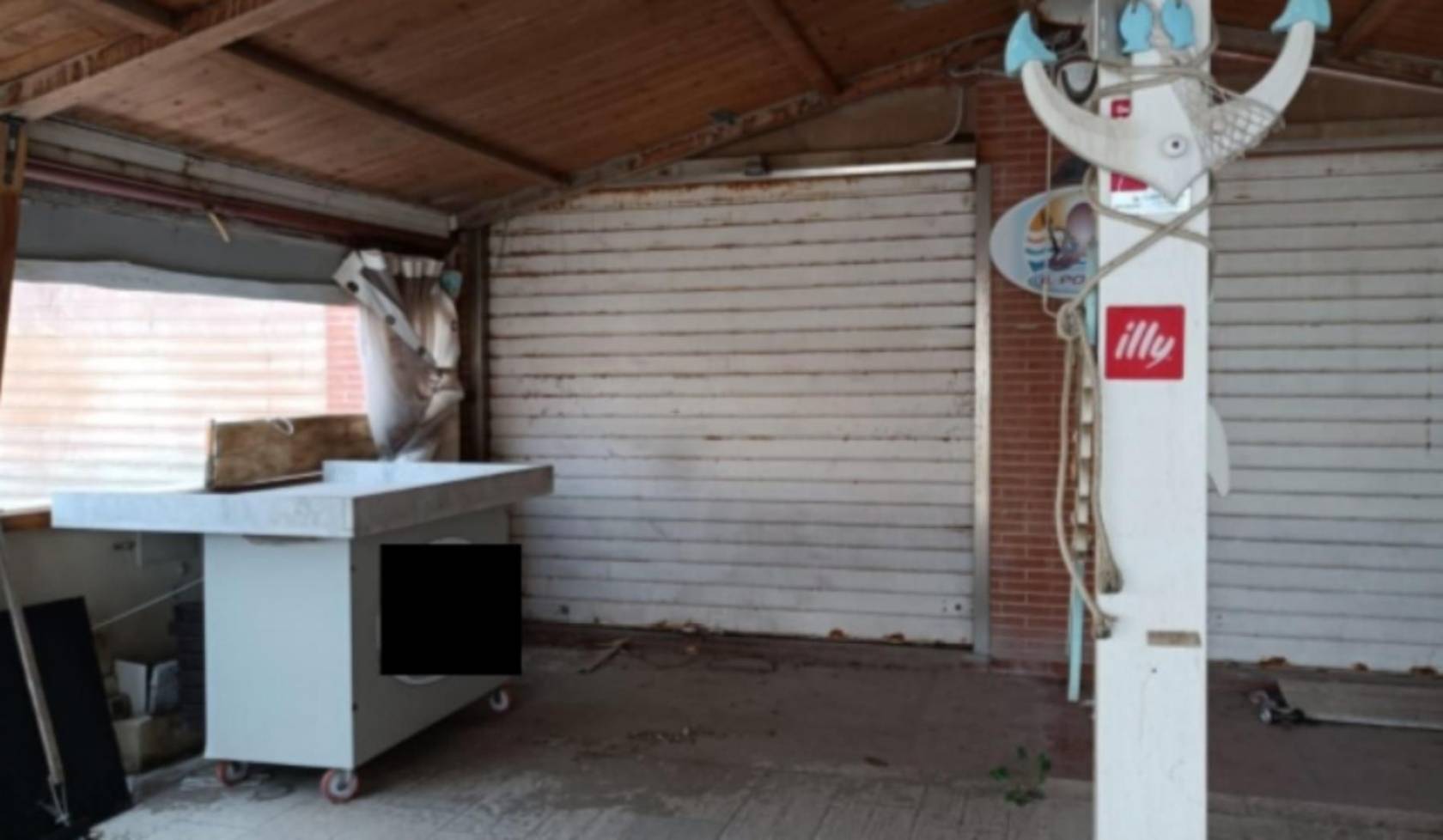 Interno non residenziale Interno non residenziale