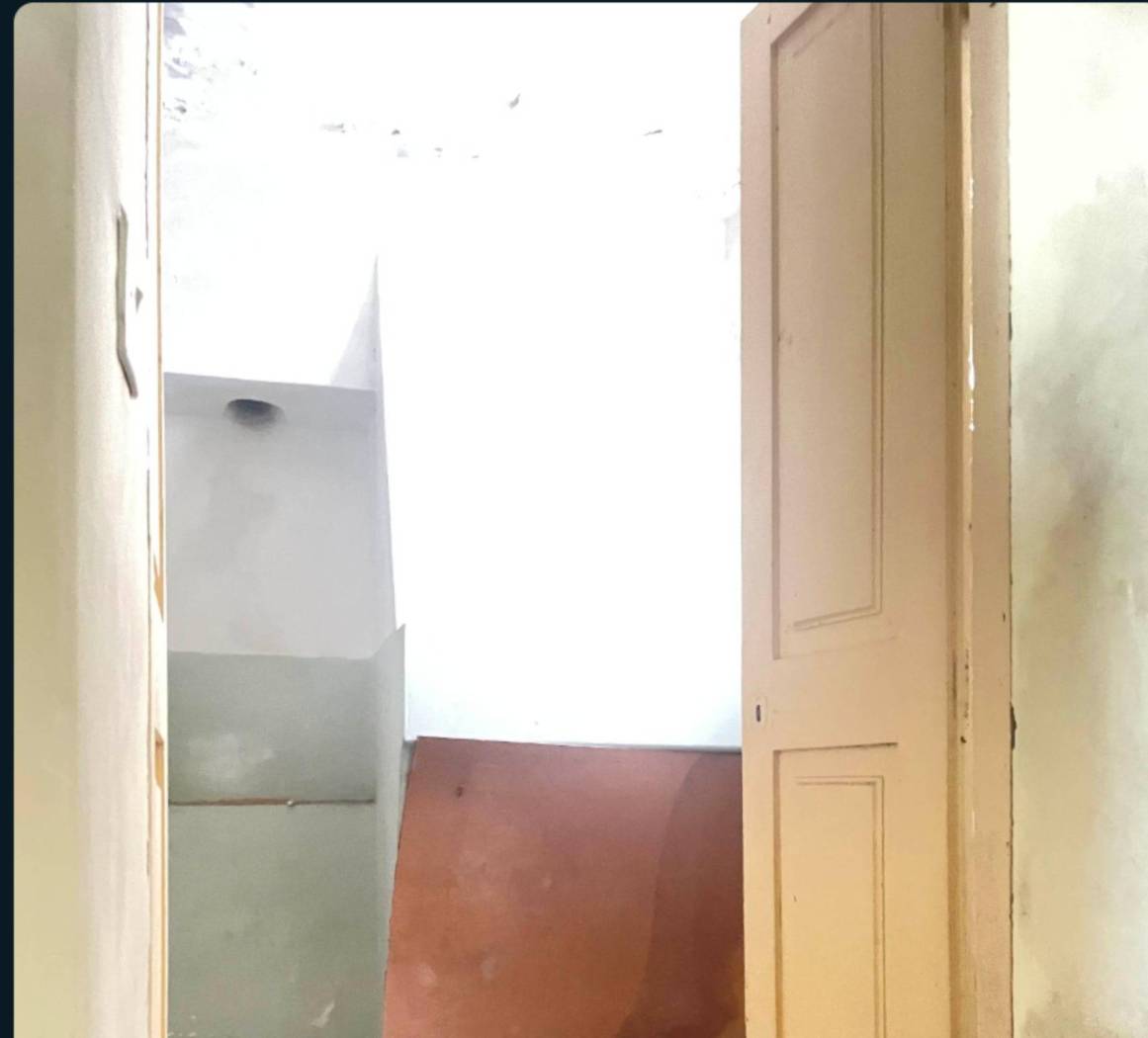 Disimpegno Disimpegno