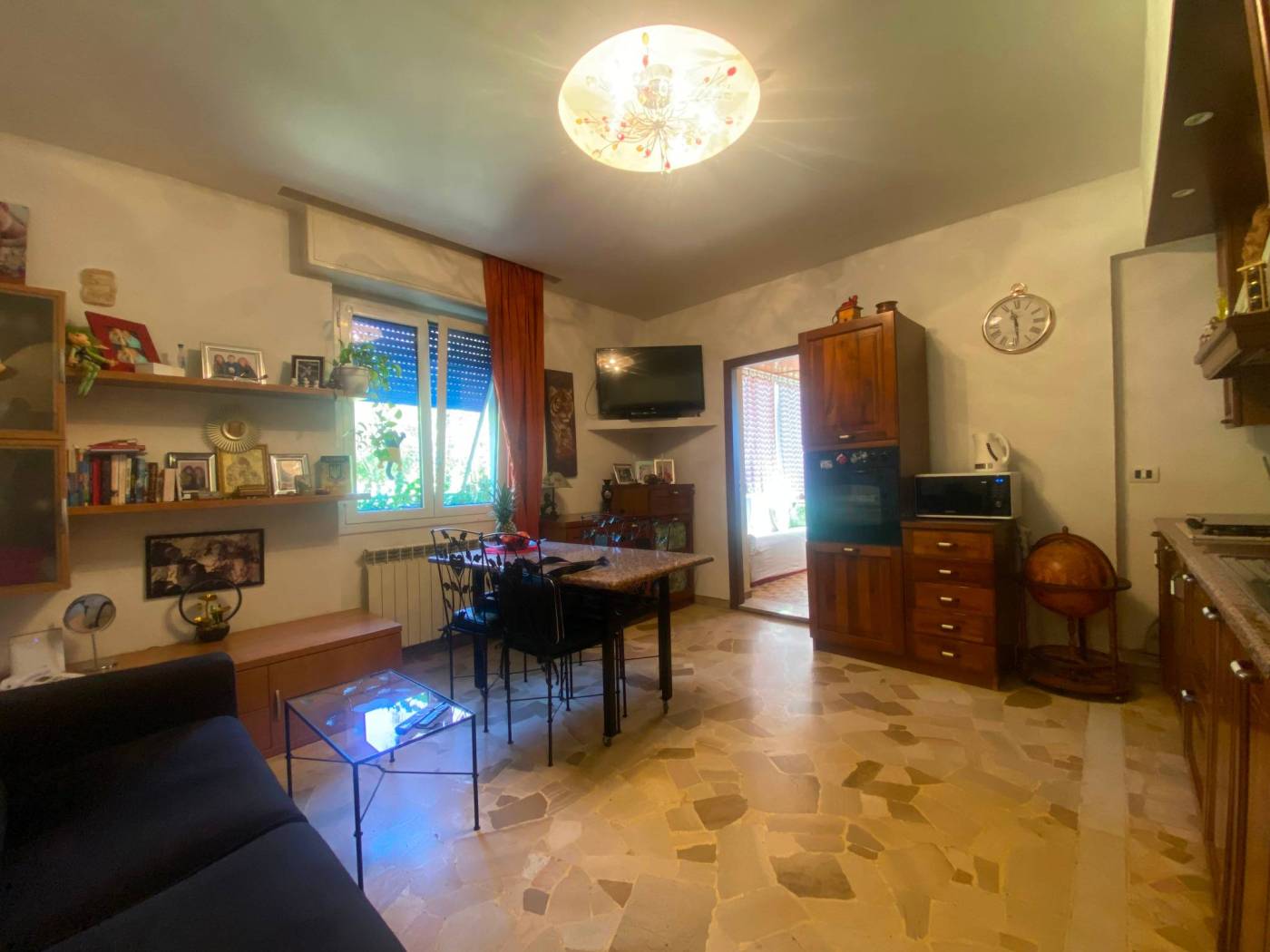 Salone