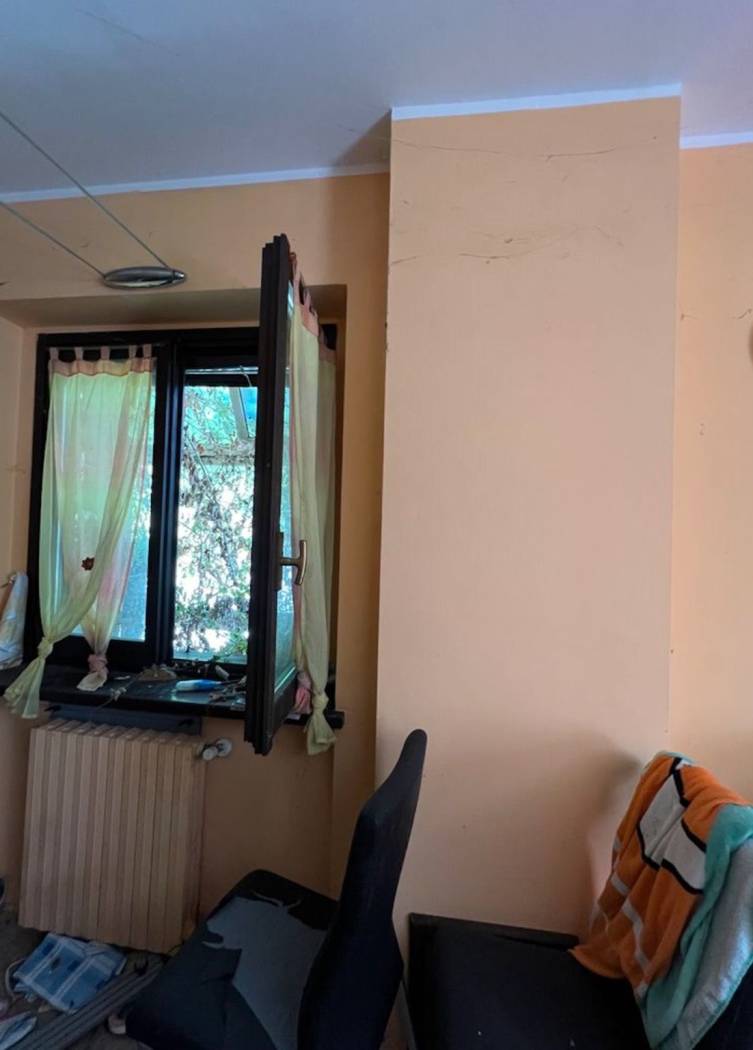 Stanza non arredata Stanza non arredata