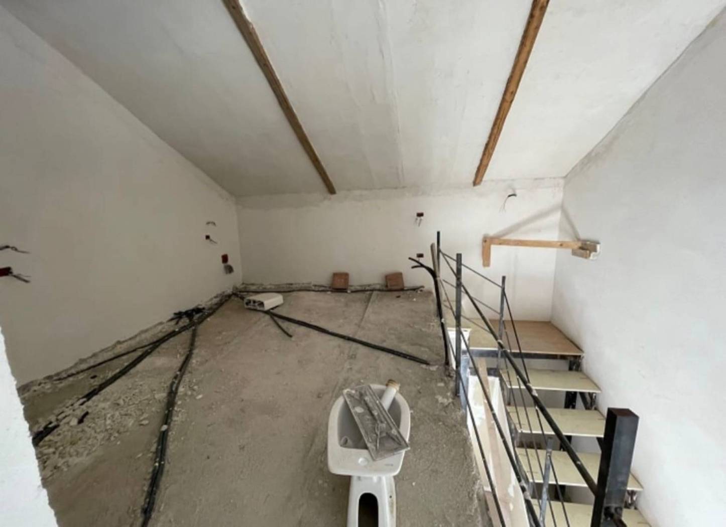 Interno non residenziale Interno non residenziale