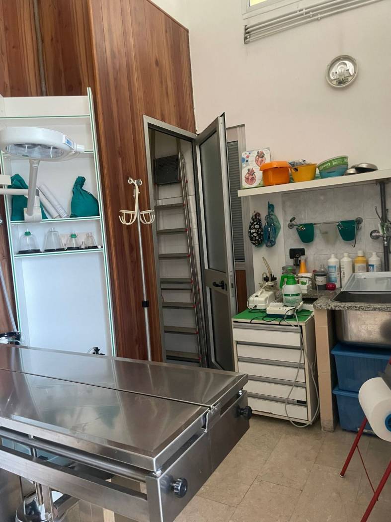 Interno non residenziale Interno non residenziale