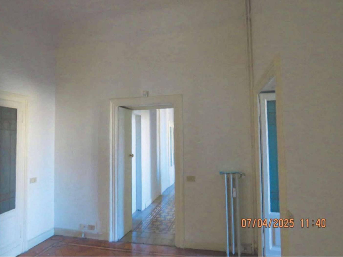 Stanza non arredata Stanza non arredata