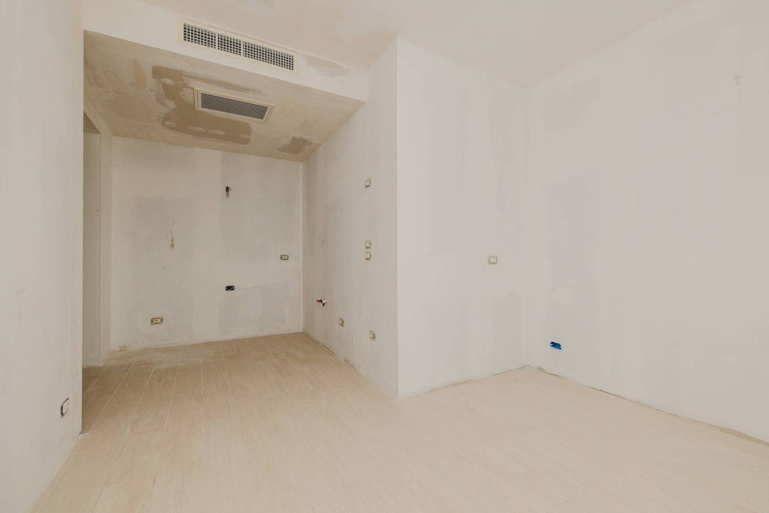 Stanza non arredata Stanza non arredata