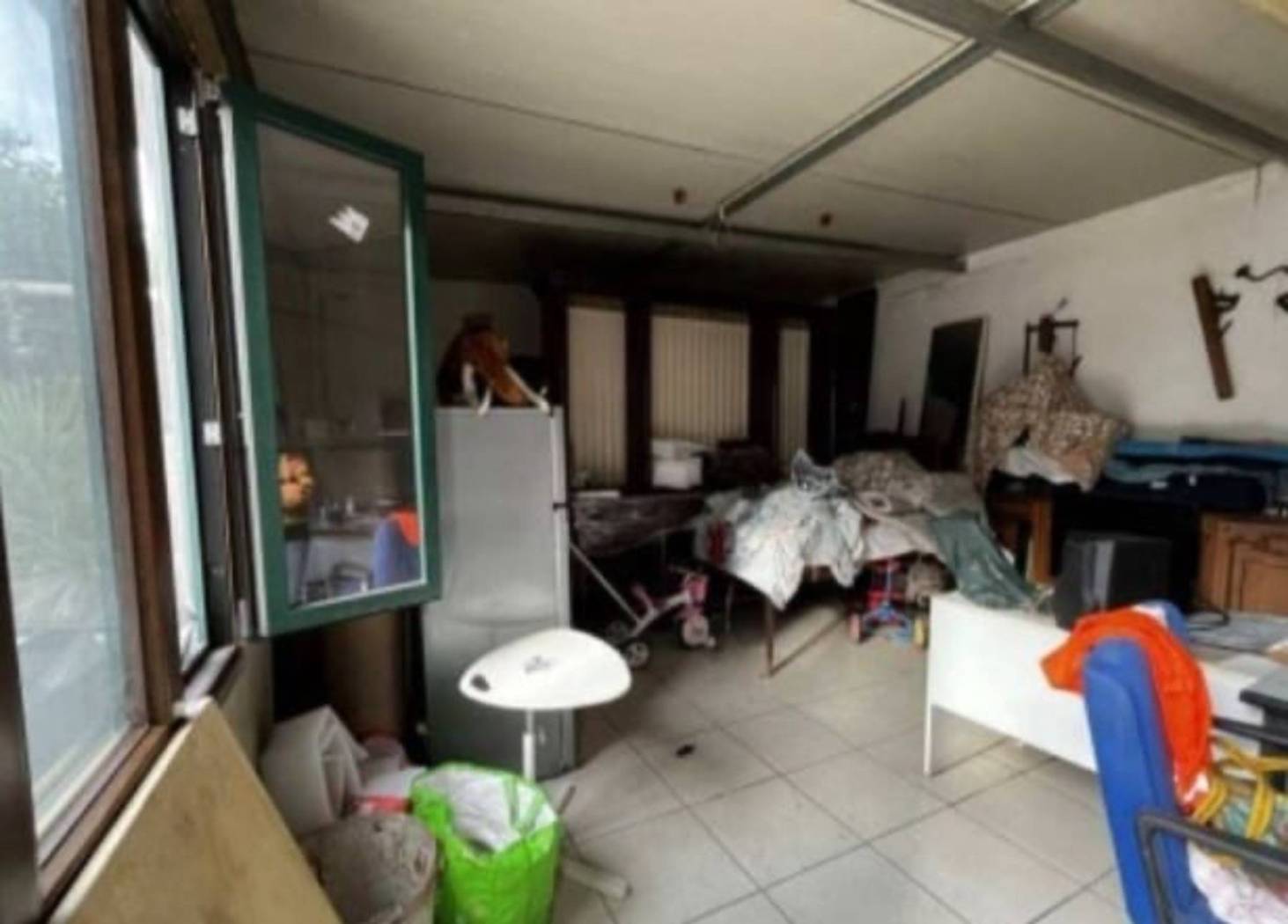 Interno non residenziale Interno non residenziale