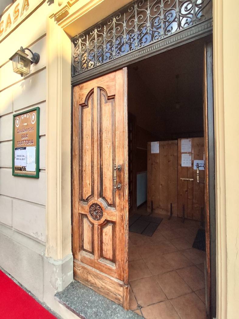 Interno palazzo Interno palazzo