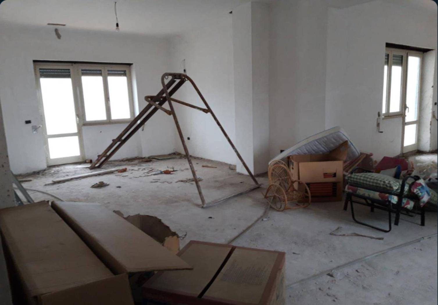 Stanza non arredata Stanza non arredata