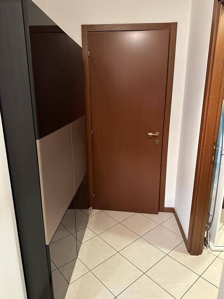 Disimpegno Disimpegno