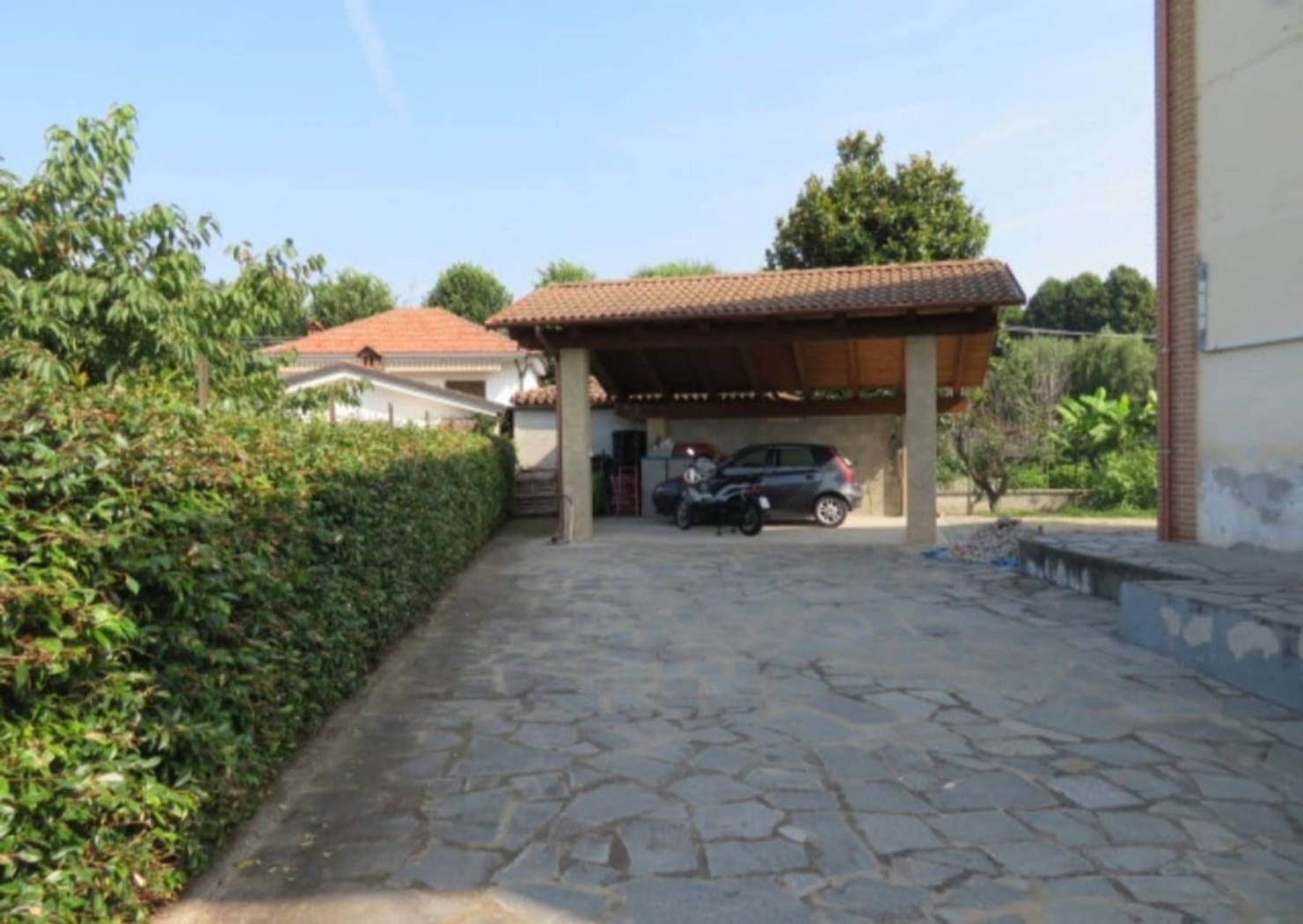 Posto macchina Posto macchina