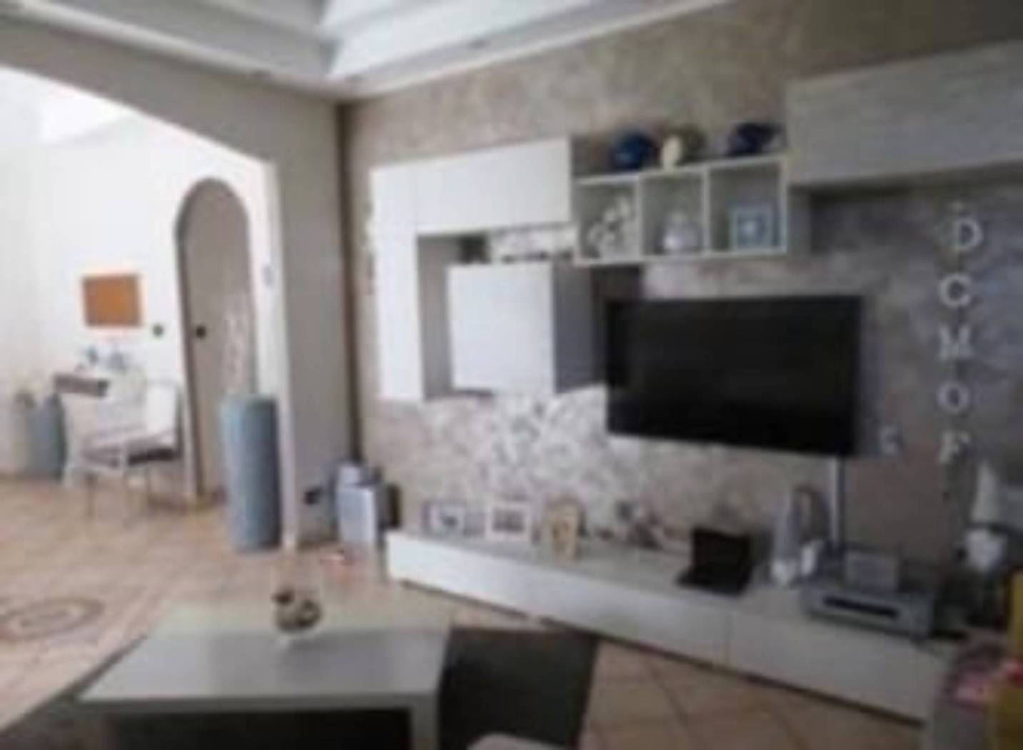 Interno non residenziale Interno non residenziale