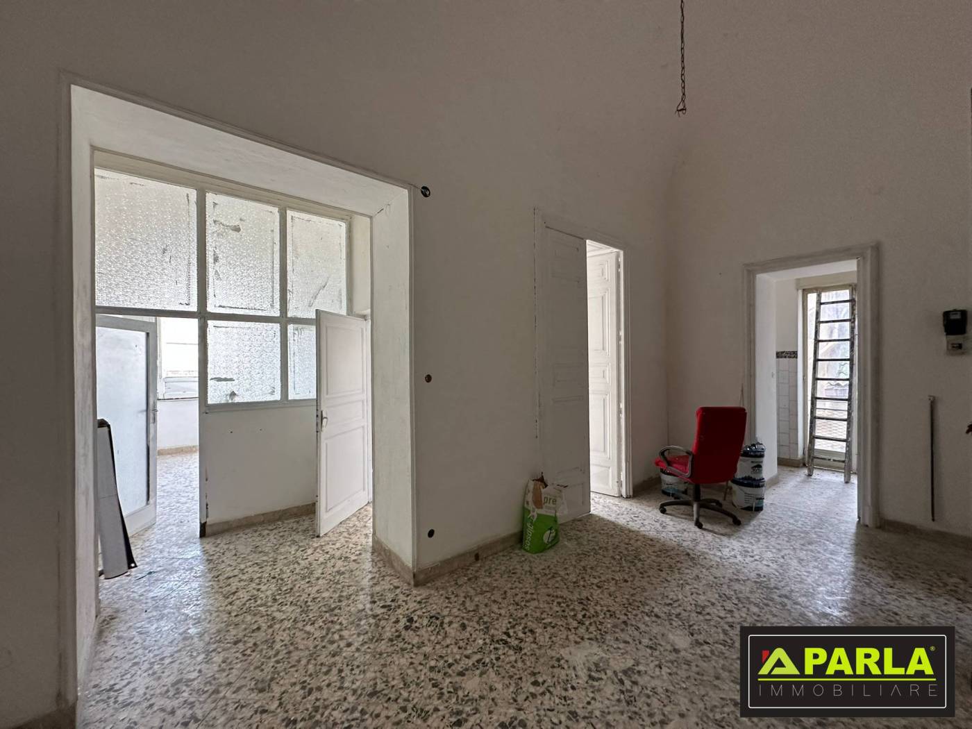 Stanza non arredata